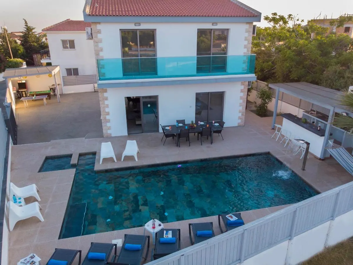 איה נאפה Villa Ruby Yiasemina  איה נאפה